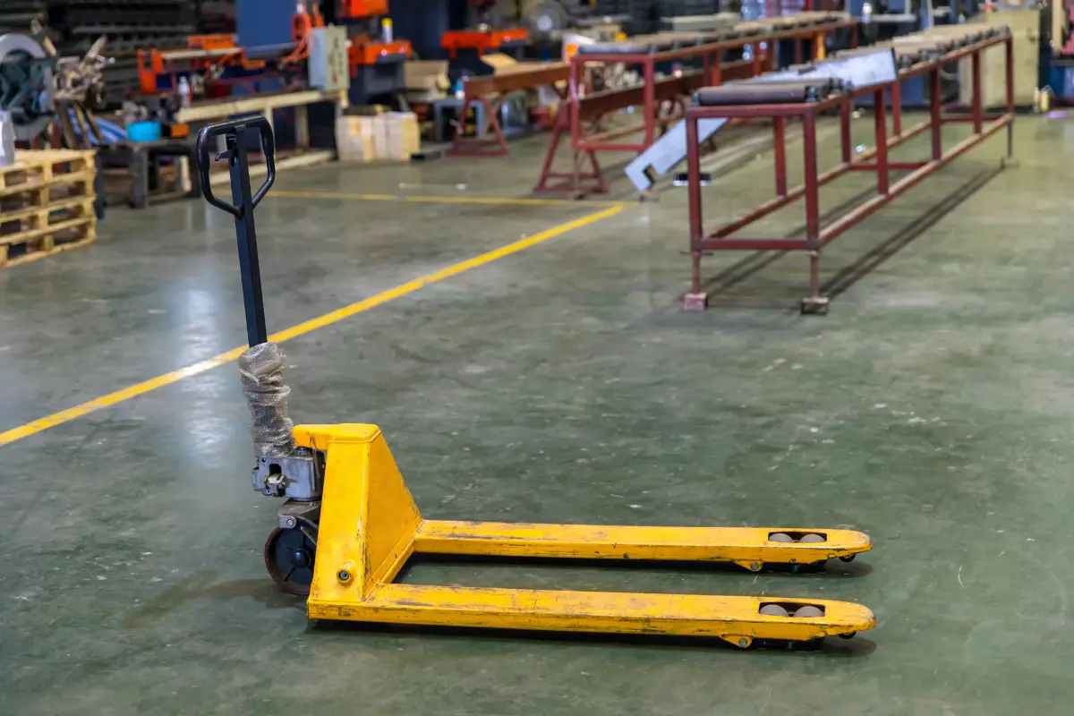 manual pallet jack